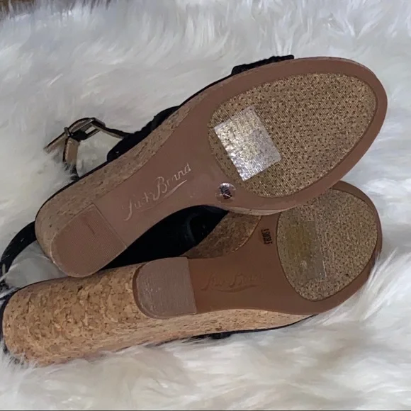 Lucky Brand Black Wedge Sandals with Lace Detail - Picture 8 of 10